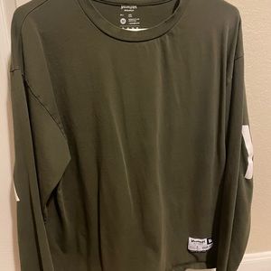 YoungLa Green Long Sleeve Shirt Size Medium